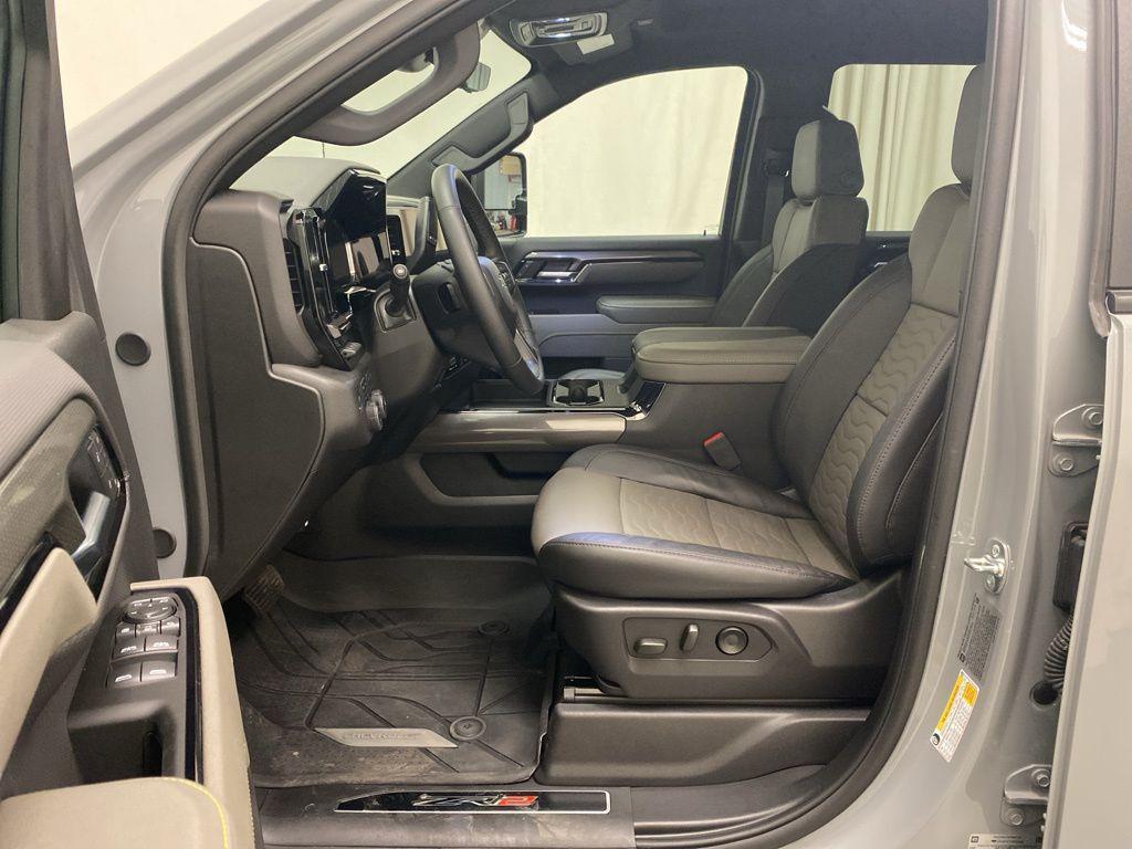 used 2025 Chevrolet Silverado 2500 car, priced at $76,000