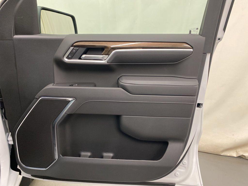 new 2026 Chevrolet Silverado 1500 car, priced at $63,100