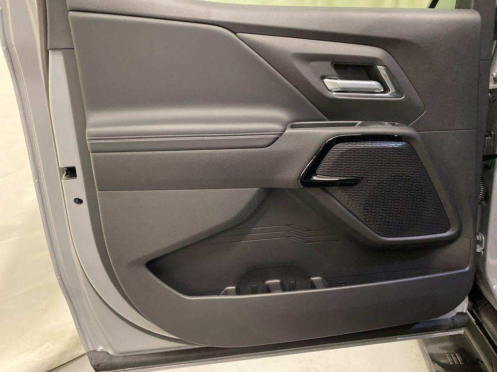 new 2025 Chevrolet Silverado EV car, priced at $75,490