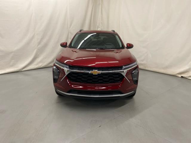 new 2025 Chevrolet Trax car, priced at $22,703