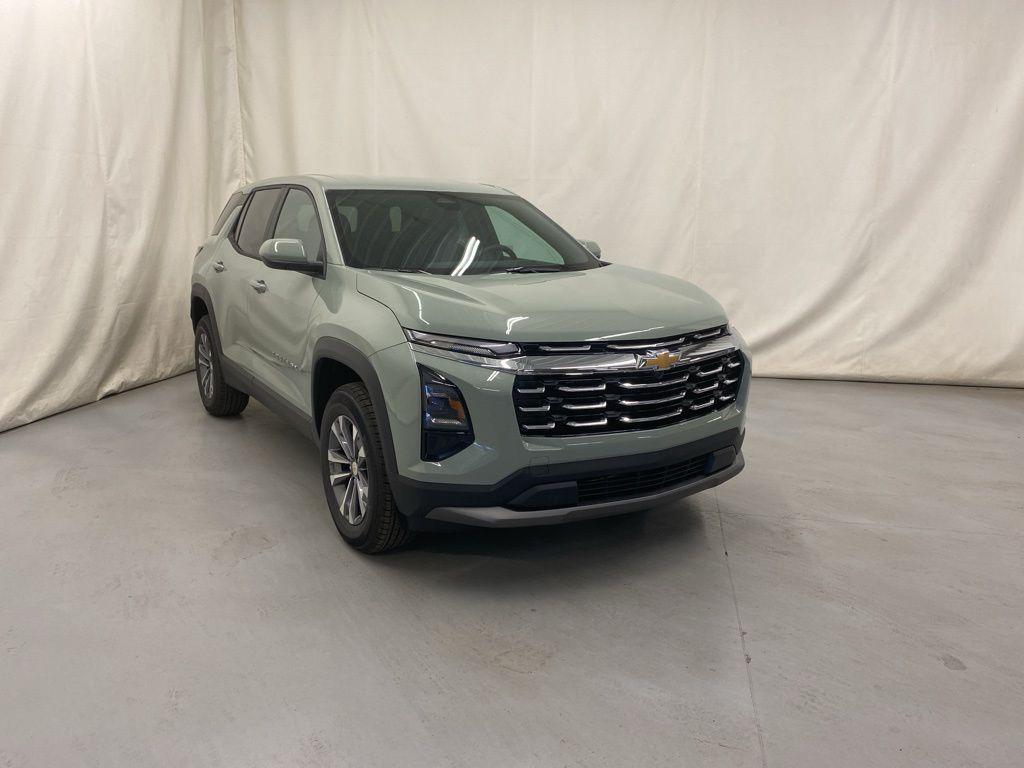 new 2026 Chevrolet Equinox car, priced at $32,820