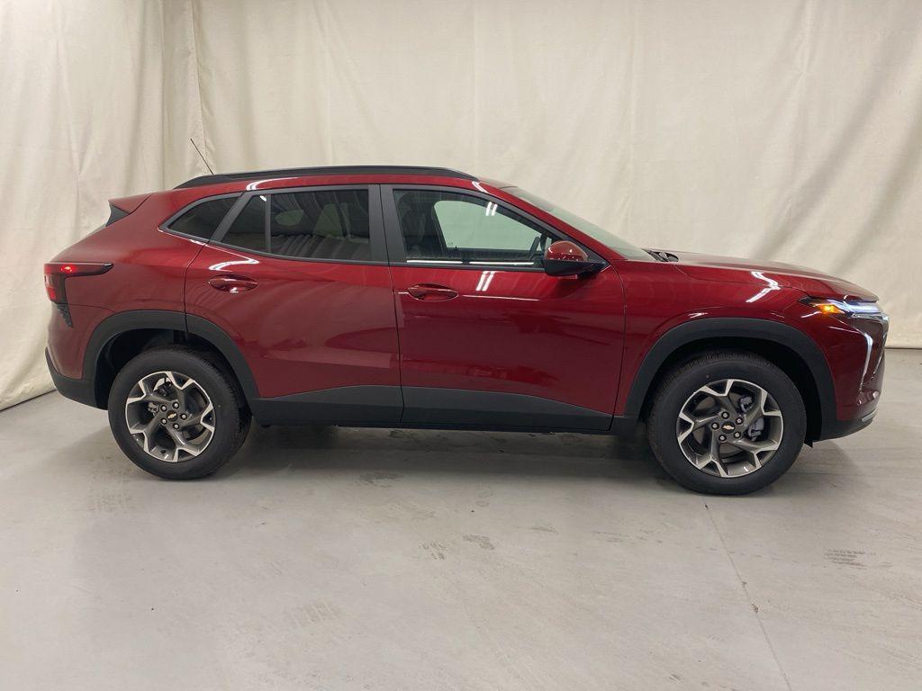 new 2025 Chevrolet Trax car, priced at $24,095