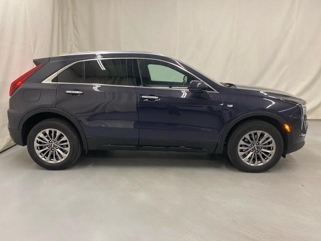 used 2025 Cadillac XT4 car, priced at $43,000