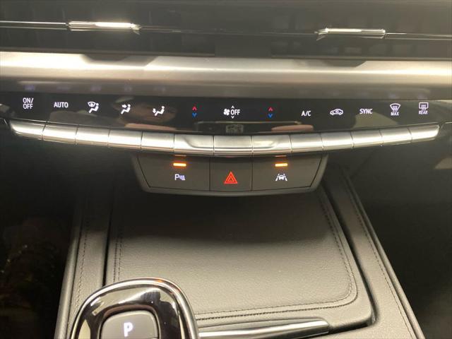 used 2025 Cadillac XT4 car, priced at $41,500