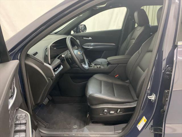 used 2025 Cadillac XT4 car, priced at $41,500
