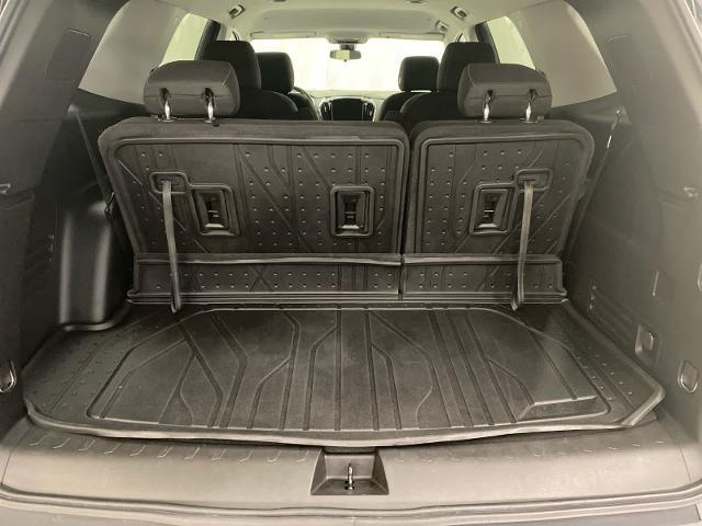 used 2021 Chevrolet Traverse car, priced at $28,000