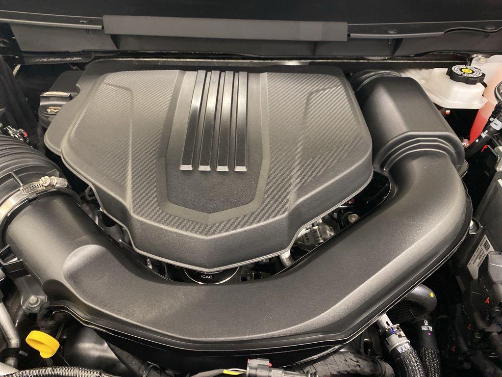 new 2026 Chevrolet Traverse car, priced at $48,165