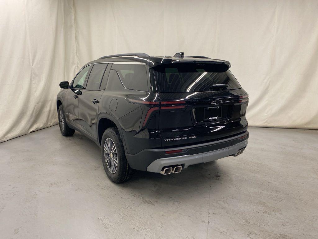 new 2026 Chevrolet Traverse car, priced at $48,165