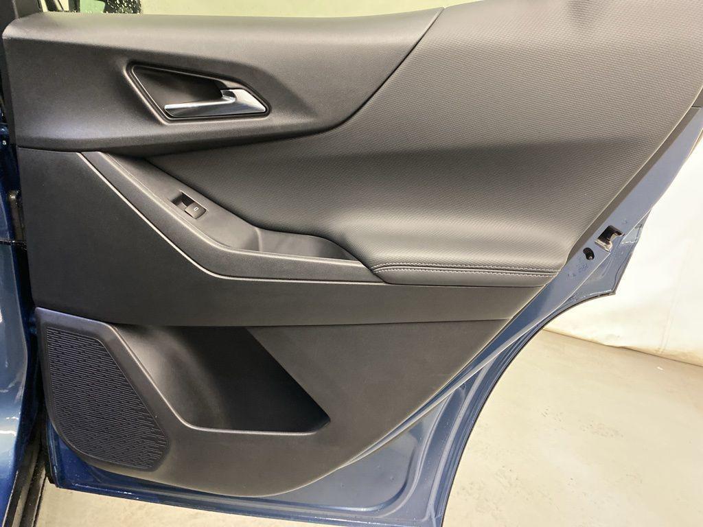new 2026 Chevrolet Equinox car, priced at $35,195