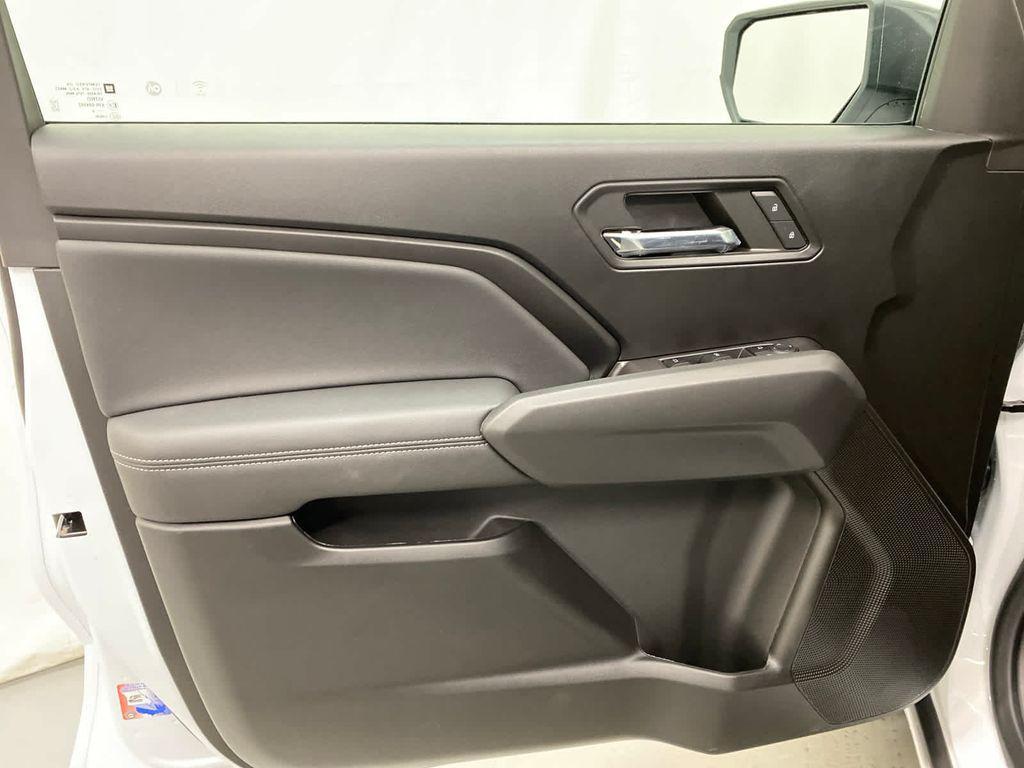 new 2024 Chevrolet Colorado car, priced at $37,230