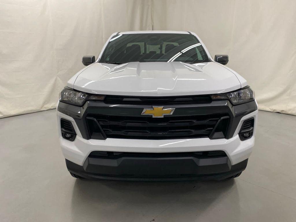 new 2024 Chevrolet Colorado car, priced at $37,230