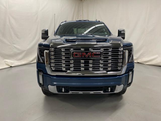 used 2024 GMC Sierra 2500 car, priced at $77,000