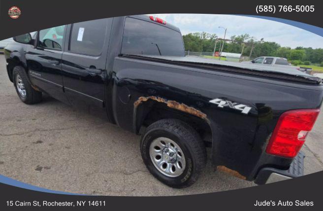 used 2011 Chevrolet Silverado 1500 car, priced at $8,000