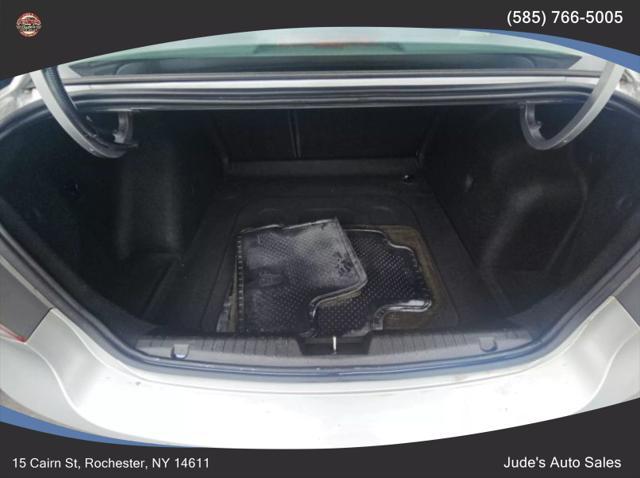 used 2014 Chevrolet Cruze car, priced at $7,500