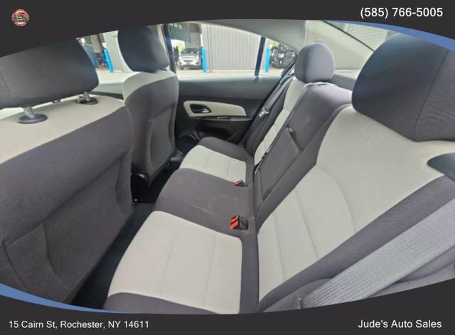 used 2014 Chevrolet Cruze car, priced at $7,500
