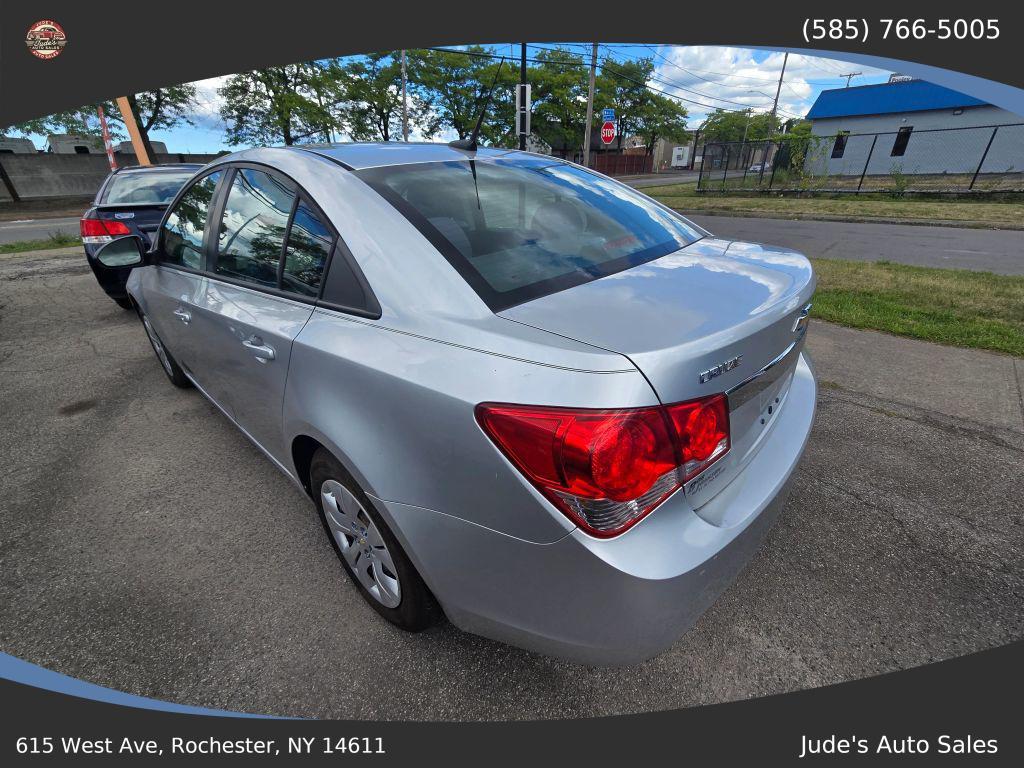 used 2014 Chevrolet Cruze car, priced at $7,500