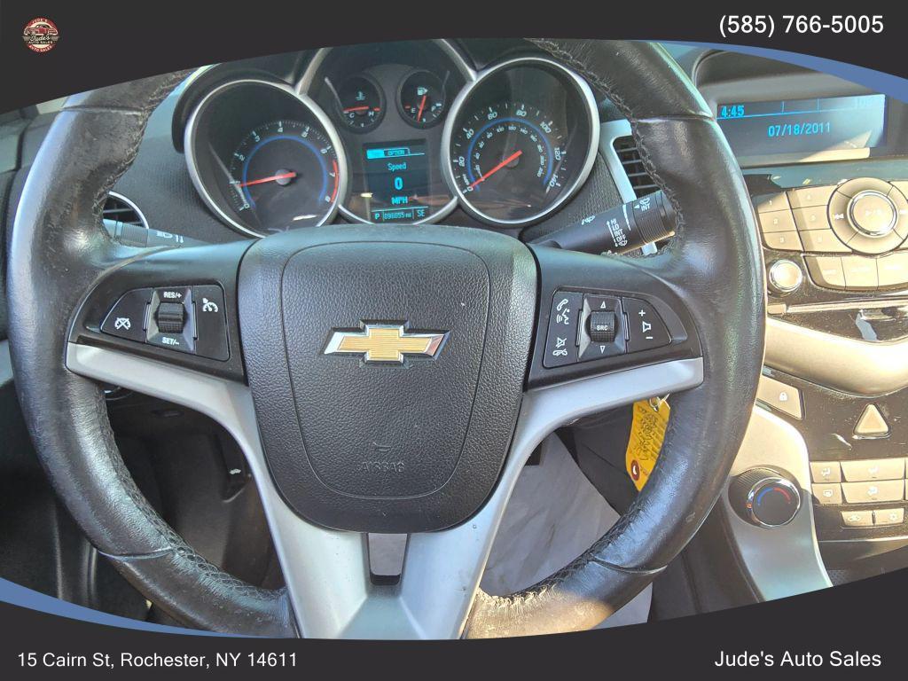used 2014 Chevrolet Cruze car, priced at $7,499