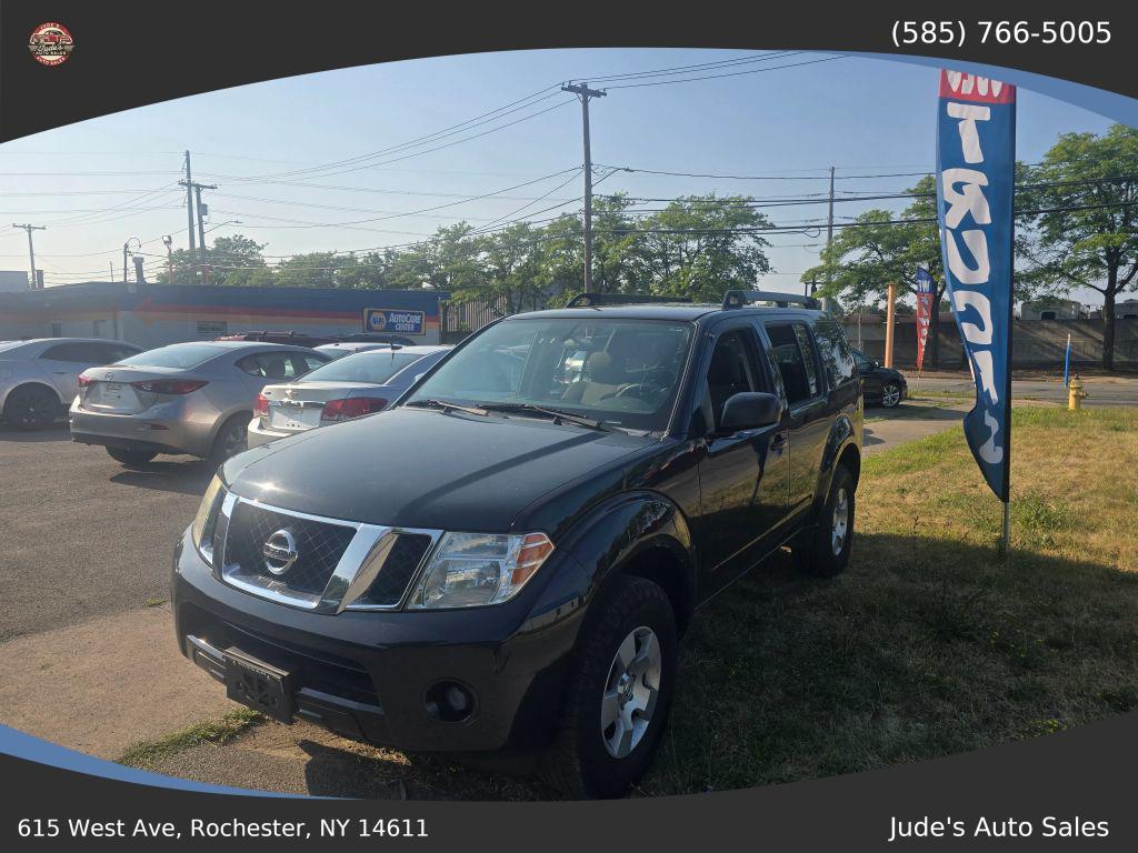 used 2012 Nissan Pathfinder car, priced at $6,500