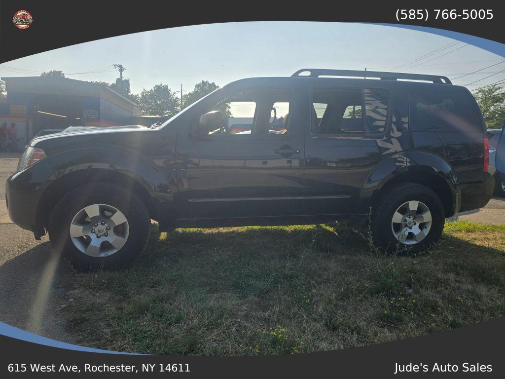 used 2012 Nissan Pathfinder car, priced at $6,500