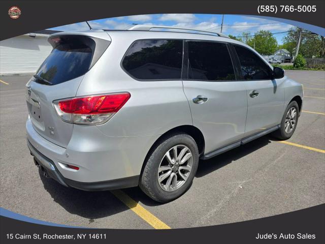 used 2013 Nissan Pathfinder car, priced at $6,799