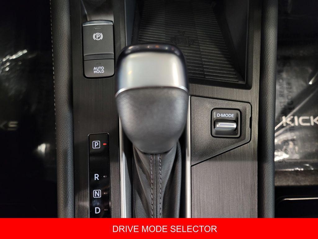 new 2025 Nissan Kicks car, priced at $26,676