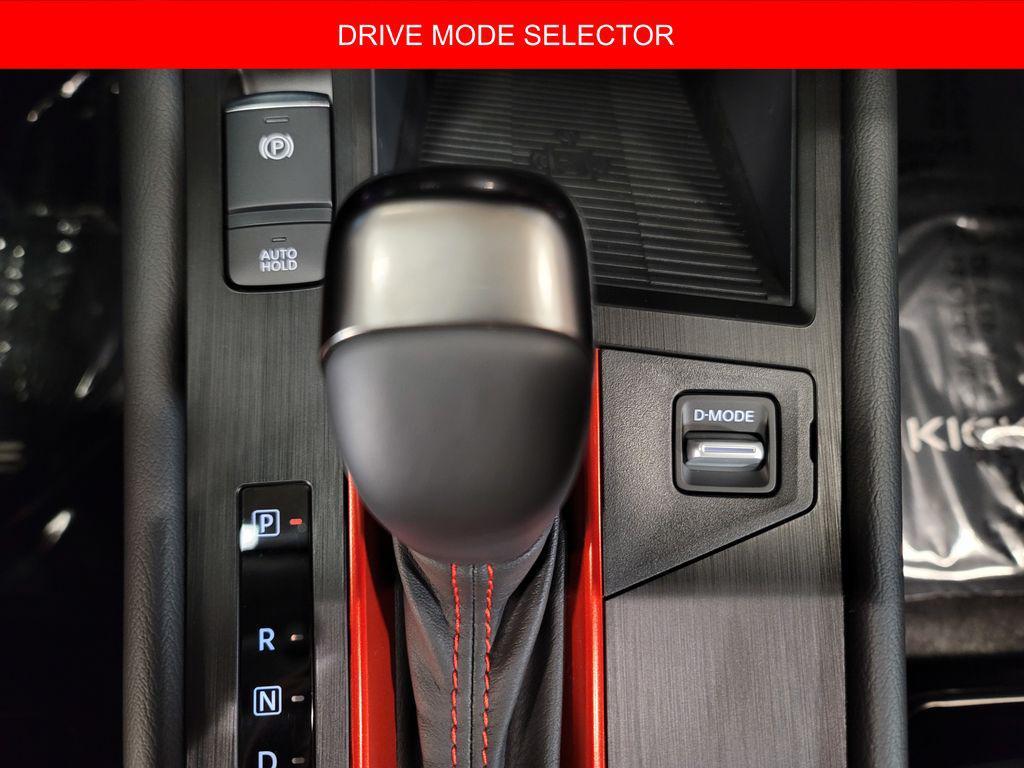 new 2025 Nissan Kicks car, priced at $29,223