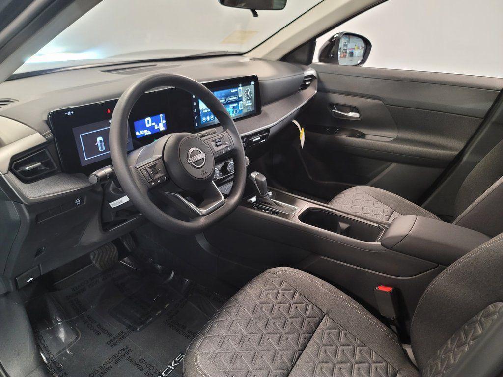 new 2025 Nissan Kicks car, priced at $22,199