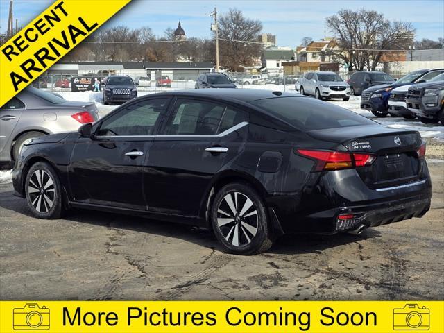 used 2022 Nissan Altima car, priced at $22,652