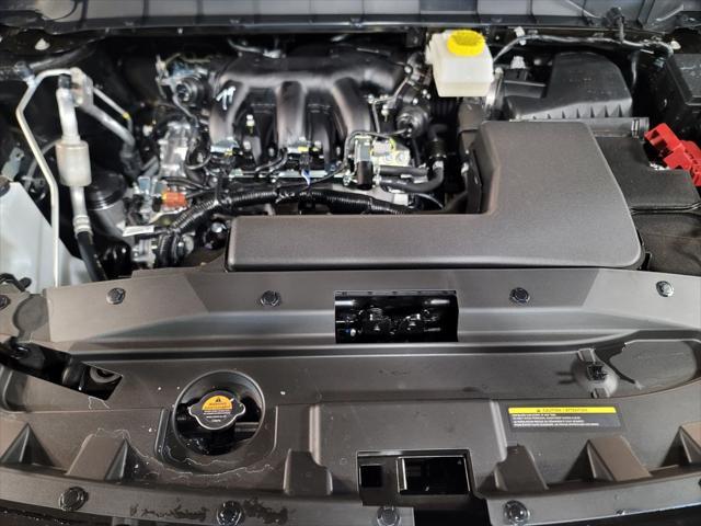 new 2025 Nissan Pathfinder car, priced at $43,778