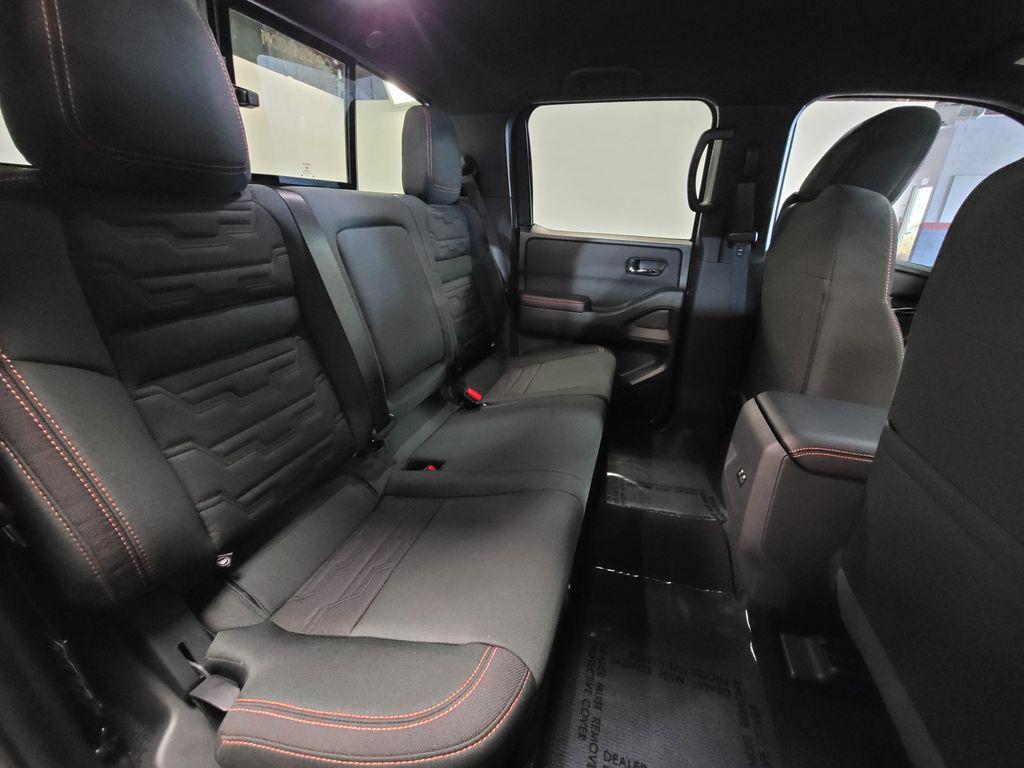 new 2025 Nissan Frontier car