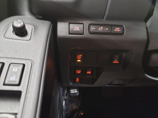 new 2025 Nissan Frontier car, priced at $39,709