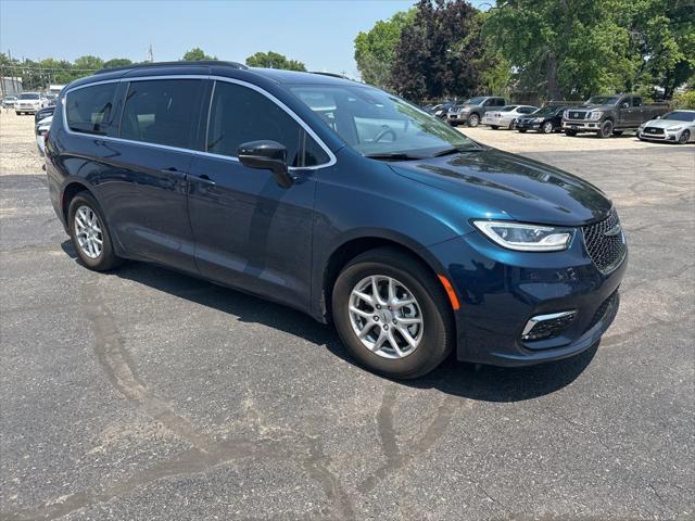 used 2024 Chrysler Pacifica car, priced at $35,100