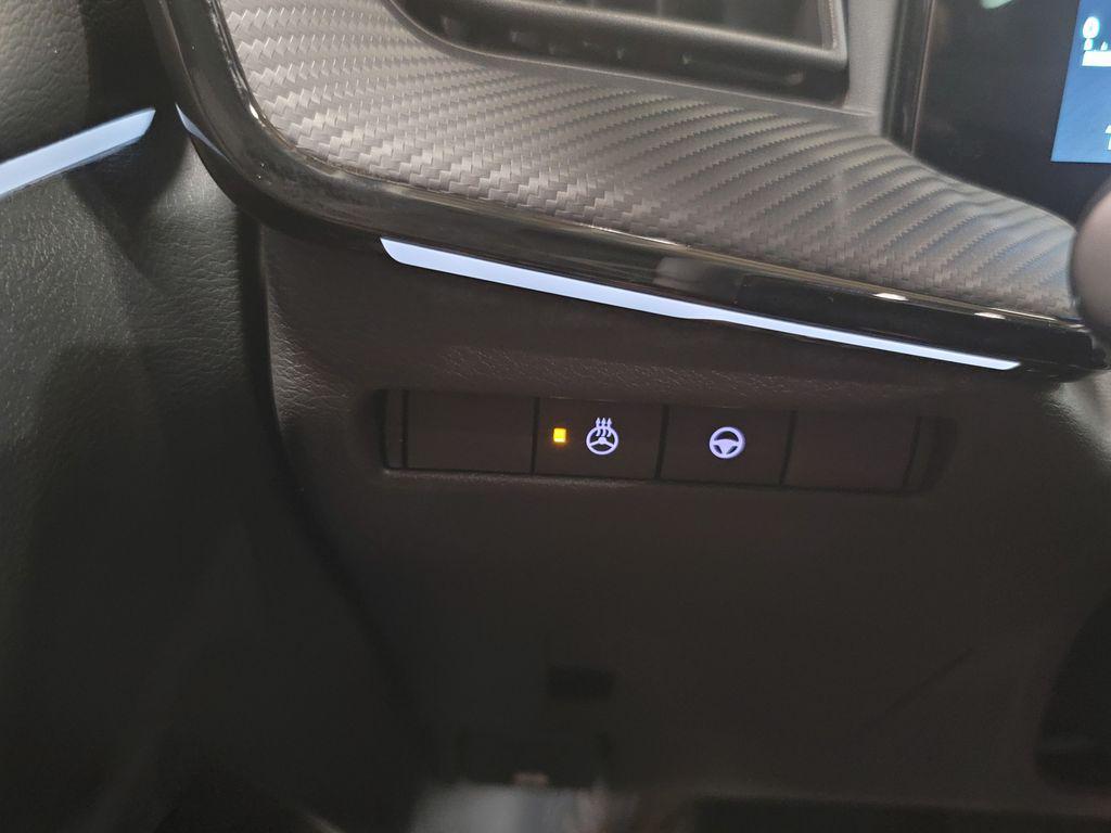 new 2025 Nissan Kicks car, priced at $27,799