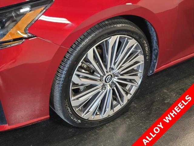 used 2023 Nissan Altima car, priced at $23,690