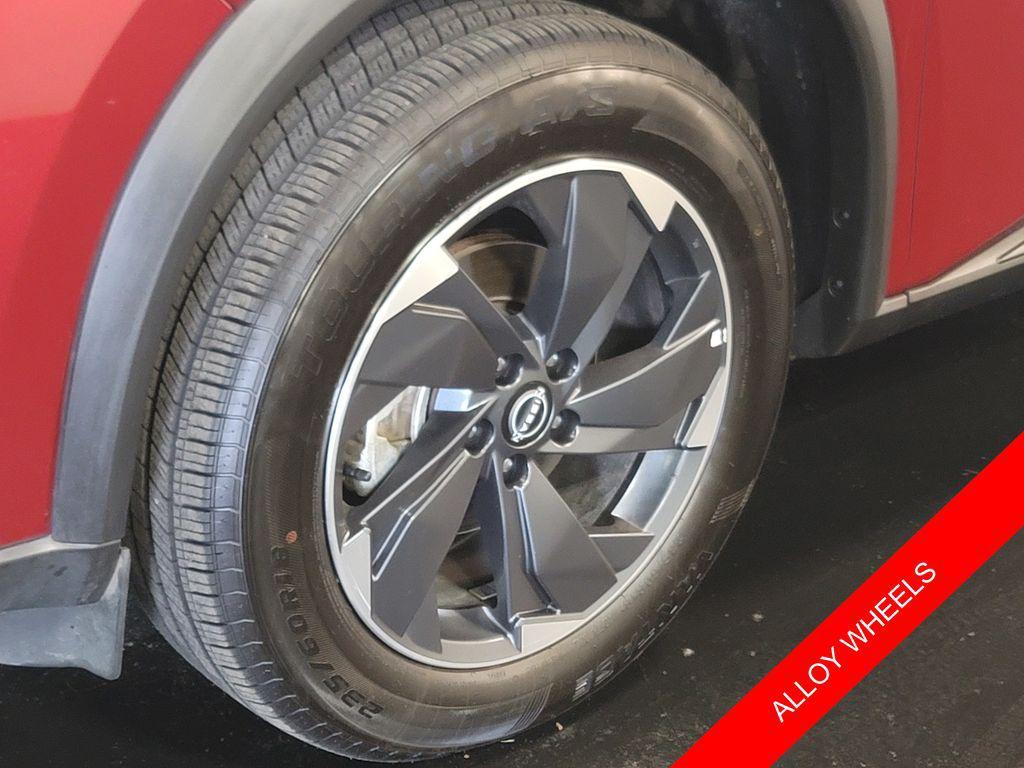 used 2024 Nissan Rogue car, priced at $24,405