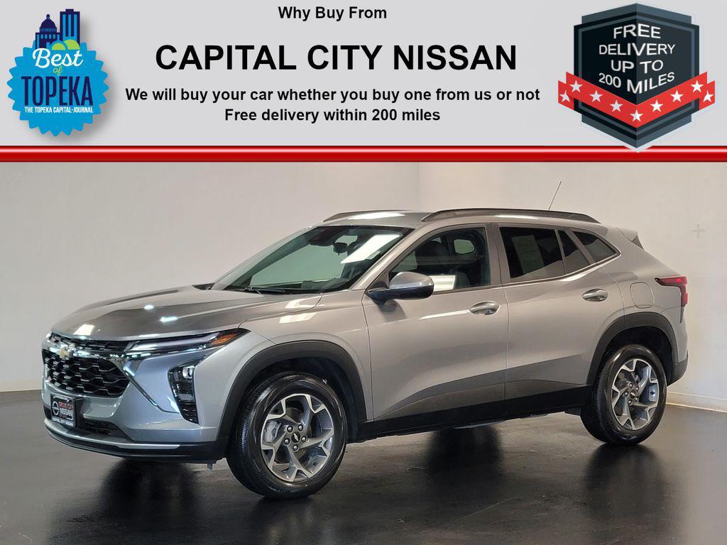 used 2024 Chevrolet Trax car, priced at $21,111
