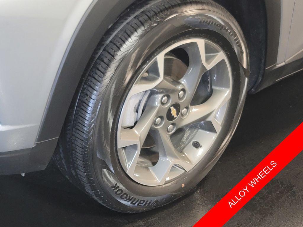 used 2024 Chevrolet Trax car, priced at $21,111