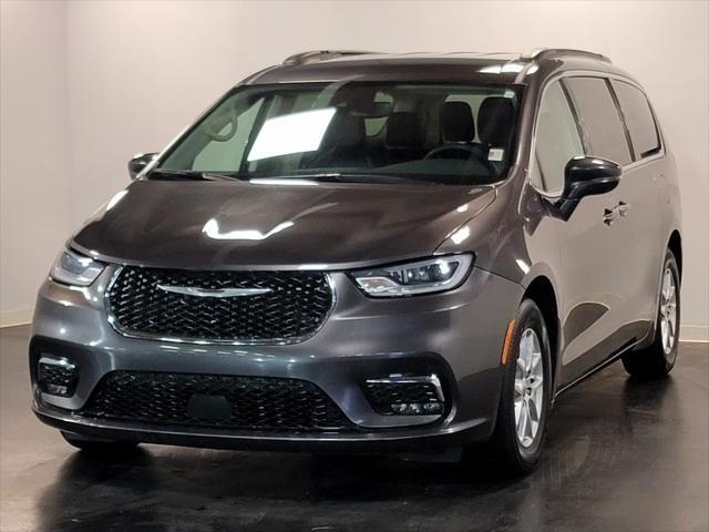 used 2022 Chrysler Pacifica car, priced at $21,223