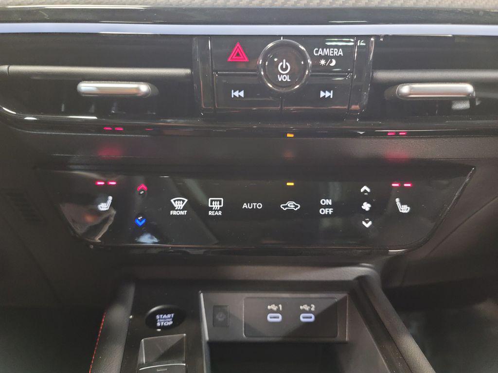 new 2025 Nissan Kicks car, priced at $27,799