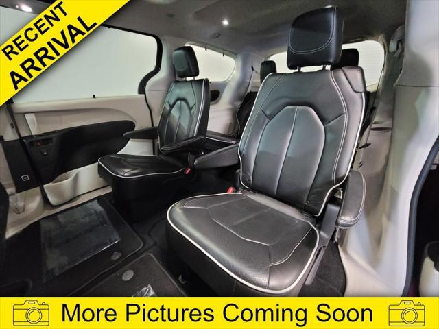 used 2023 Chrysler Pacifica car, priced at $29,620