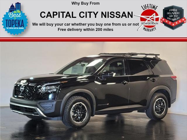 new 2025 Nissan Pathfinder car, priced at $43,957