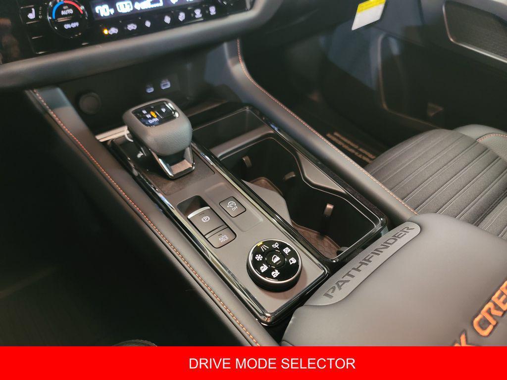 new 2025 Nissan Pathfinder car, priced at $44,013