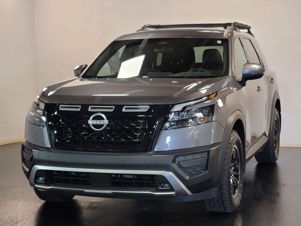 new 2025 Nissan Pathfinder car, priced at $44,013