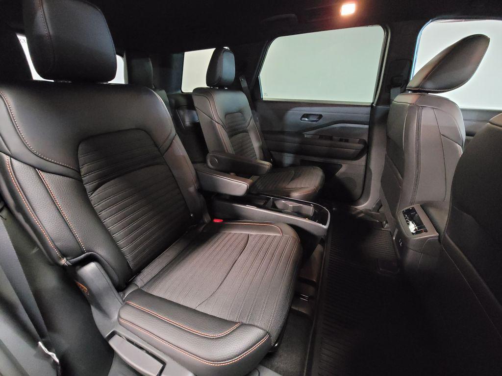 new 2025 Nissan Pathfinder car, priced at $42,199