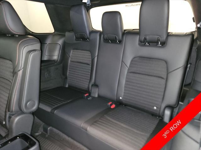 new 2025 Nissan Pathfinder car, priced at $43,957
