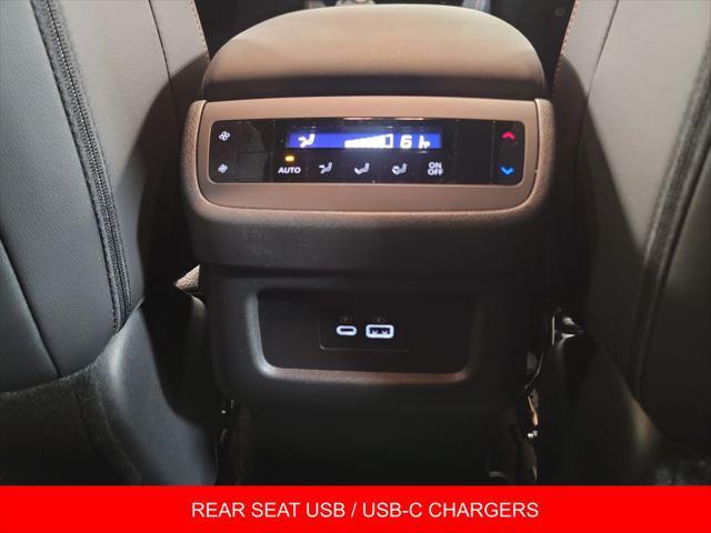 new 2025 Nissan Pathfinder car, priced at $43,957