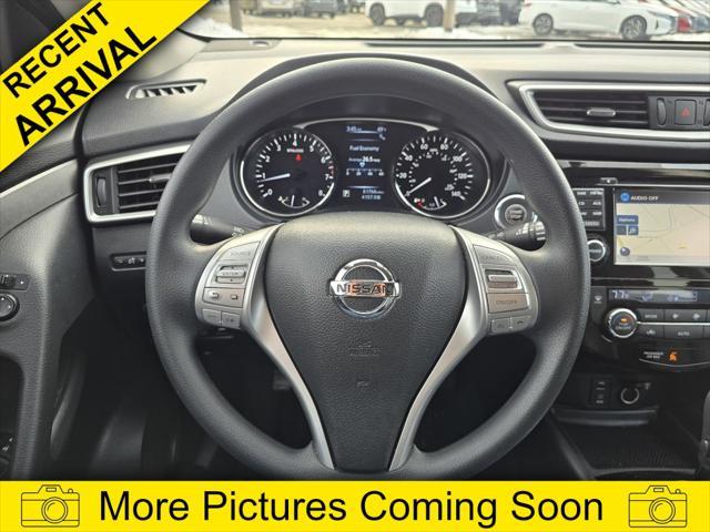 used 2015 Nissan Rogue car, priced at $13,194