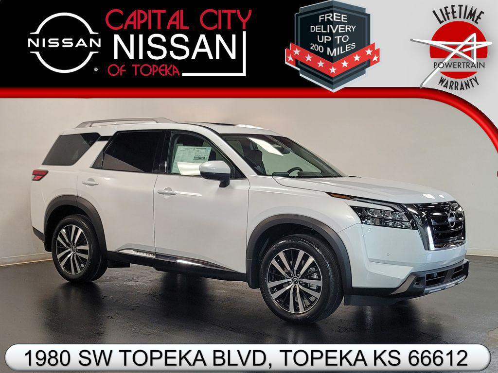 new 2025 Nissan Pathfinder car, priced at $45,731