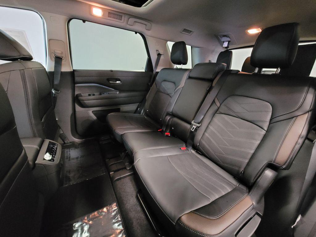 new 2025 Nissan Pathfinder car, priced at $45,731