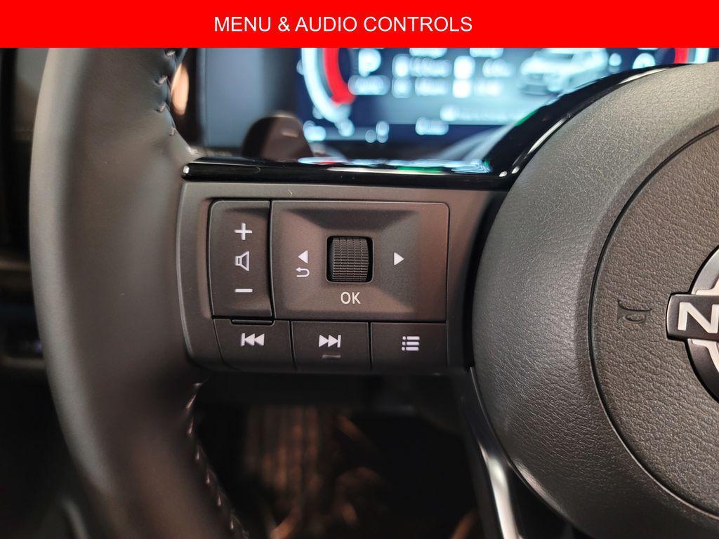new 2025 Nissan Pathfinder car, priced at $45,731